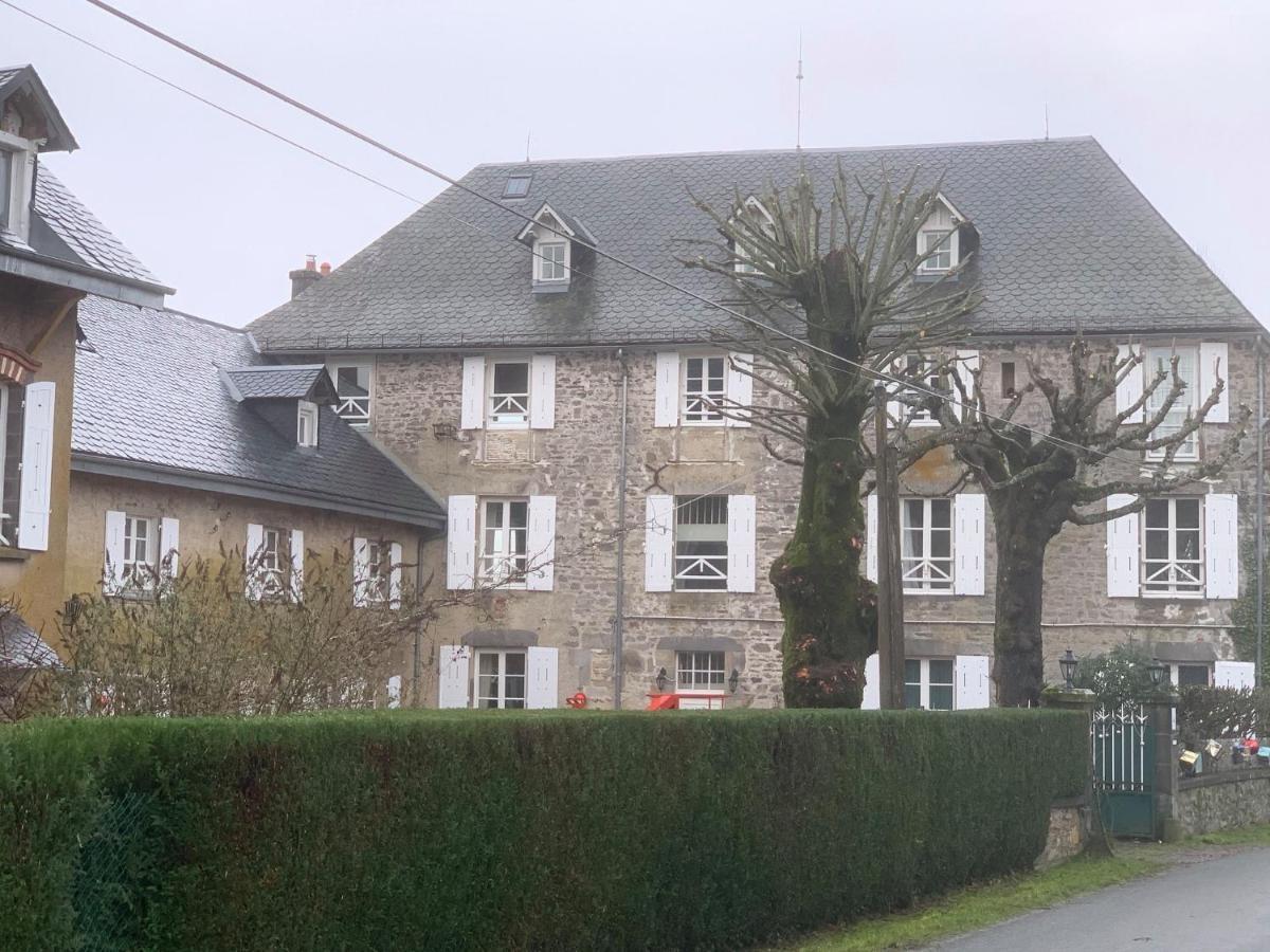 Chateau De Savennes - Caveau De Sabrage 外观 照片